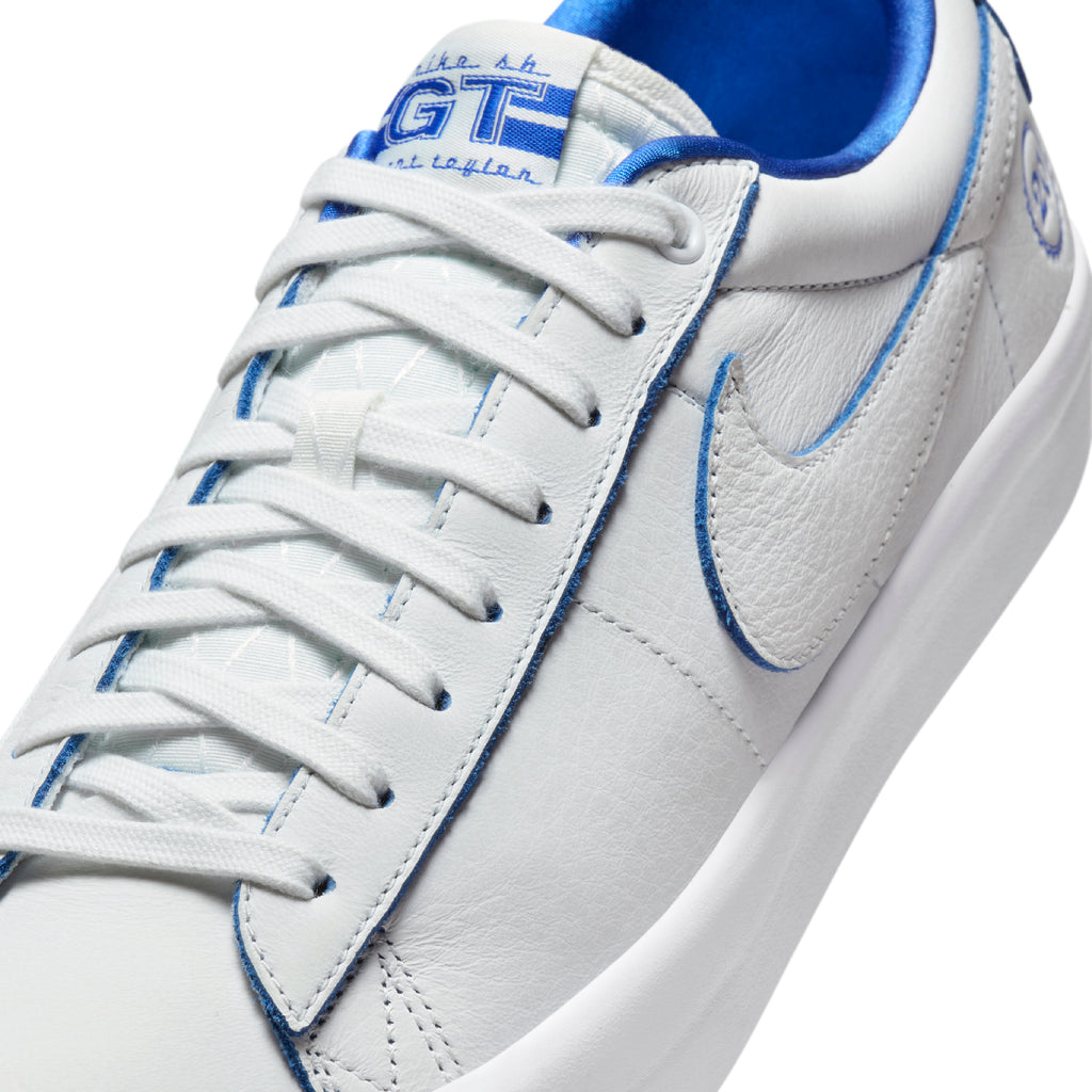 Nike SB Zoom Blazer Low Pro GT Premium Shoes - Summit White / Game Royal - Summit White