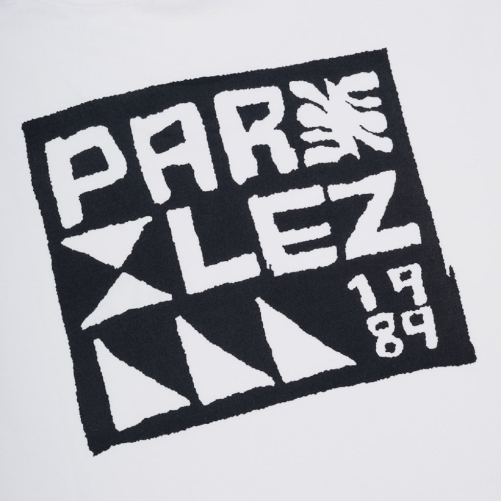 Parlez Maran T Shirt - White - closeup