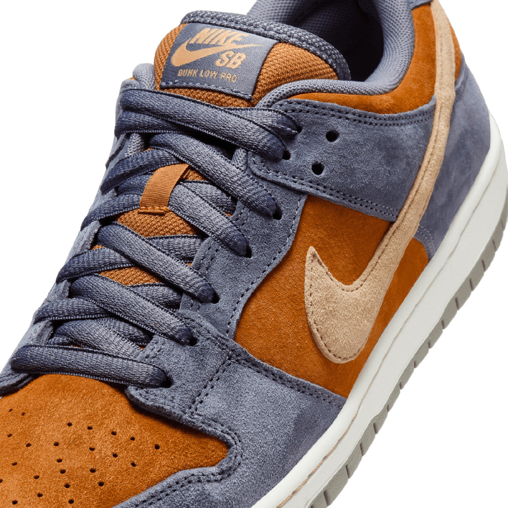 Nike SB Dunk Low Pro - Light Carbon / Sesame - Monarch - Summit White