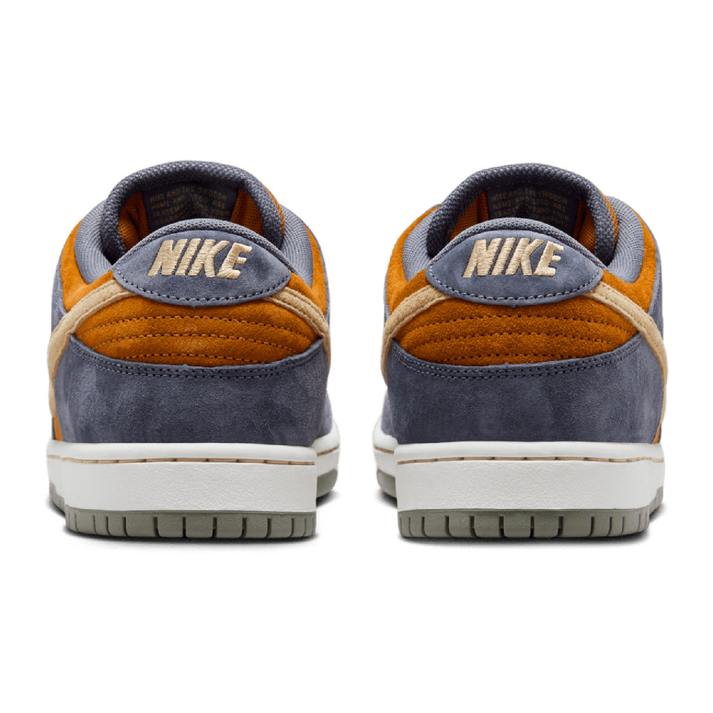 Nike SB Dunk Low Pro - Light Carbon / Sesame - Monarch - Summit White