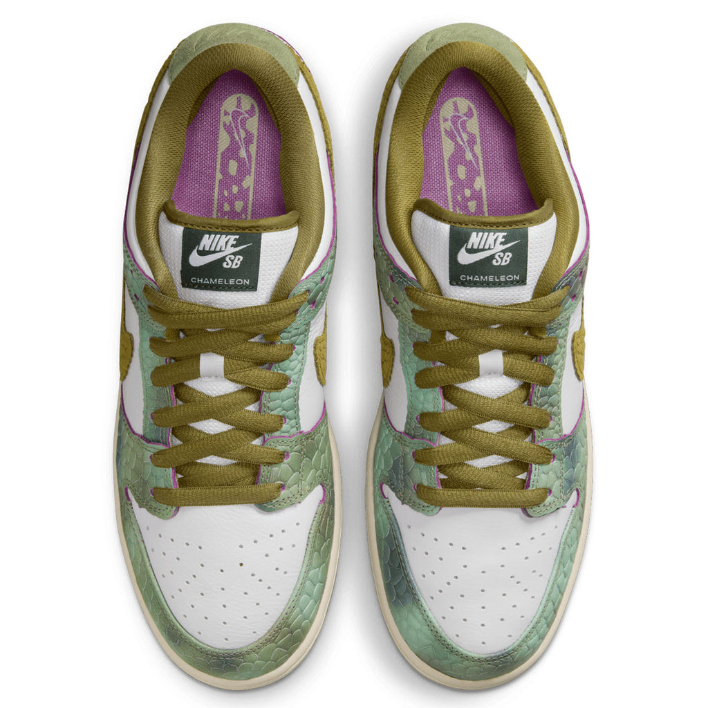 Nike SB Dunk Low Pro - Oil Green / Desert Moss - White - top