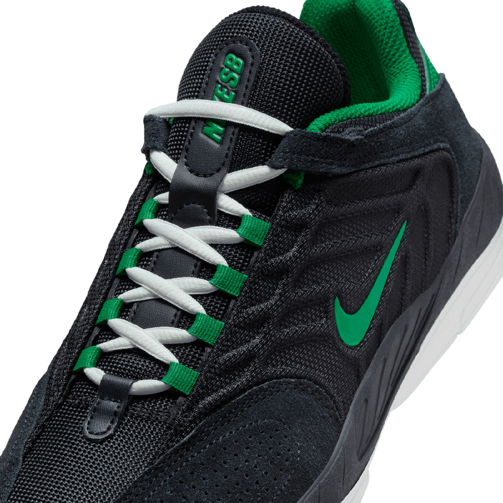 Nike SB Vertebrae Shoes - Black / Malachite - Black - Summit White - laces